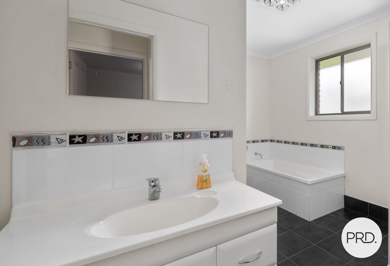 30 Arncliffe Road AUSTINS FERRY 7