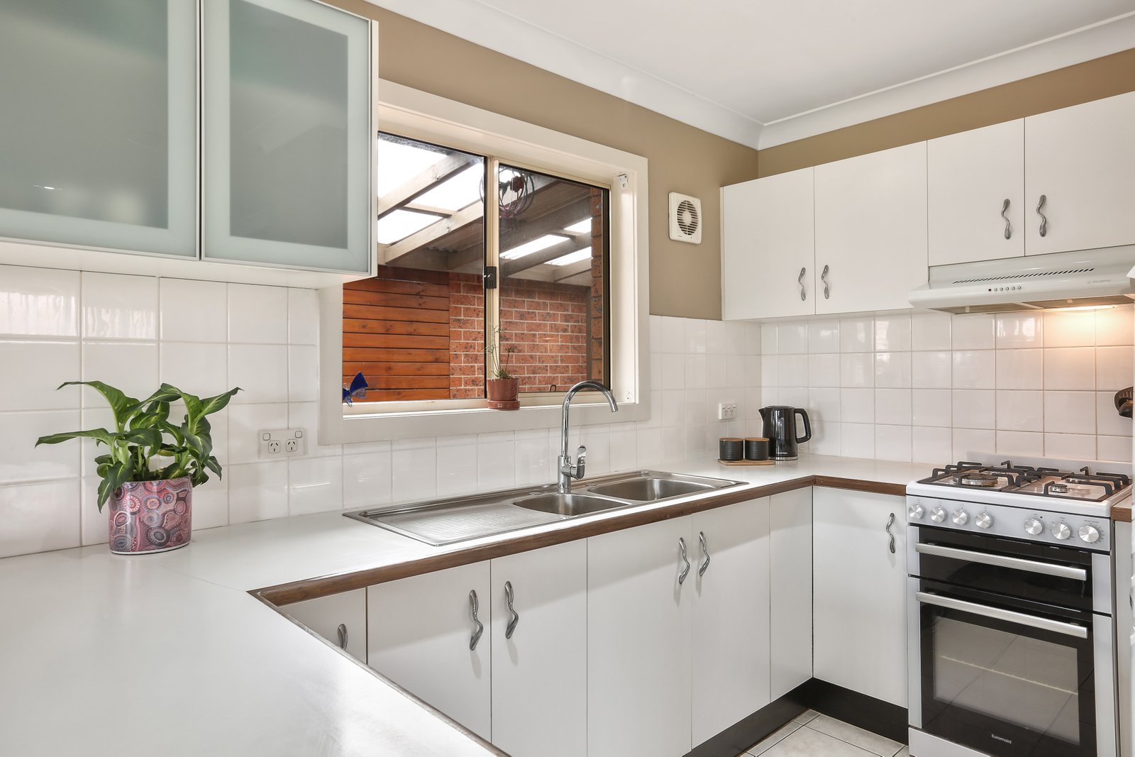 30 Ashmore Cres  KANAHOOKA 2