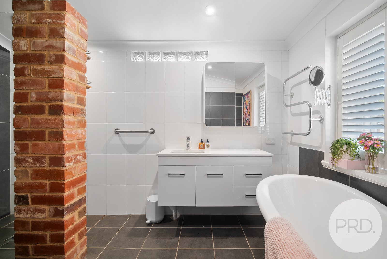 30 Beckwith Street WAGGA WAGGA 6