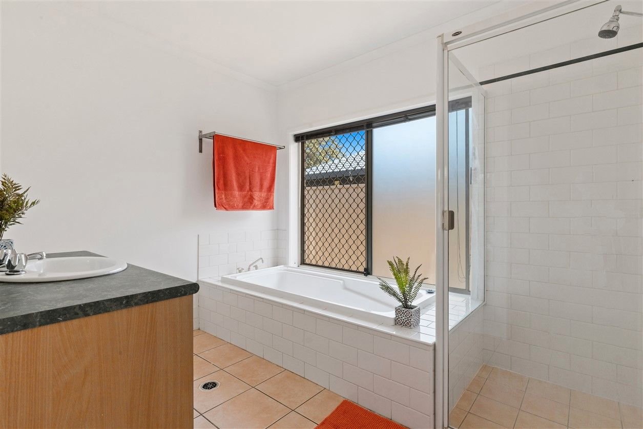 30 Beresford Circuit BRACKEN RIDGE 11