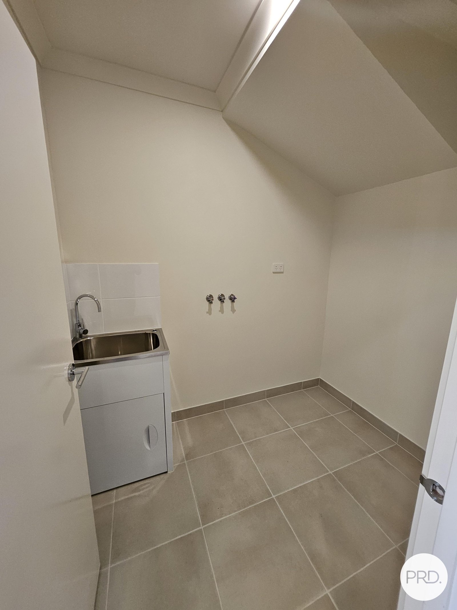 30 Borthwick Parade CLYDE NORTH 4