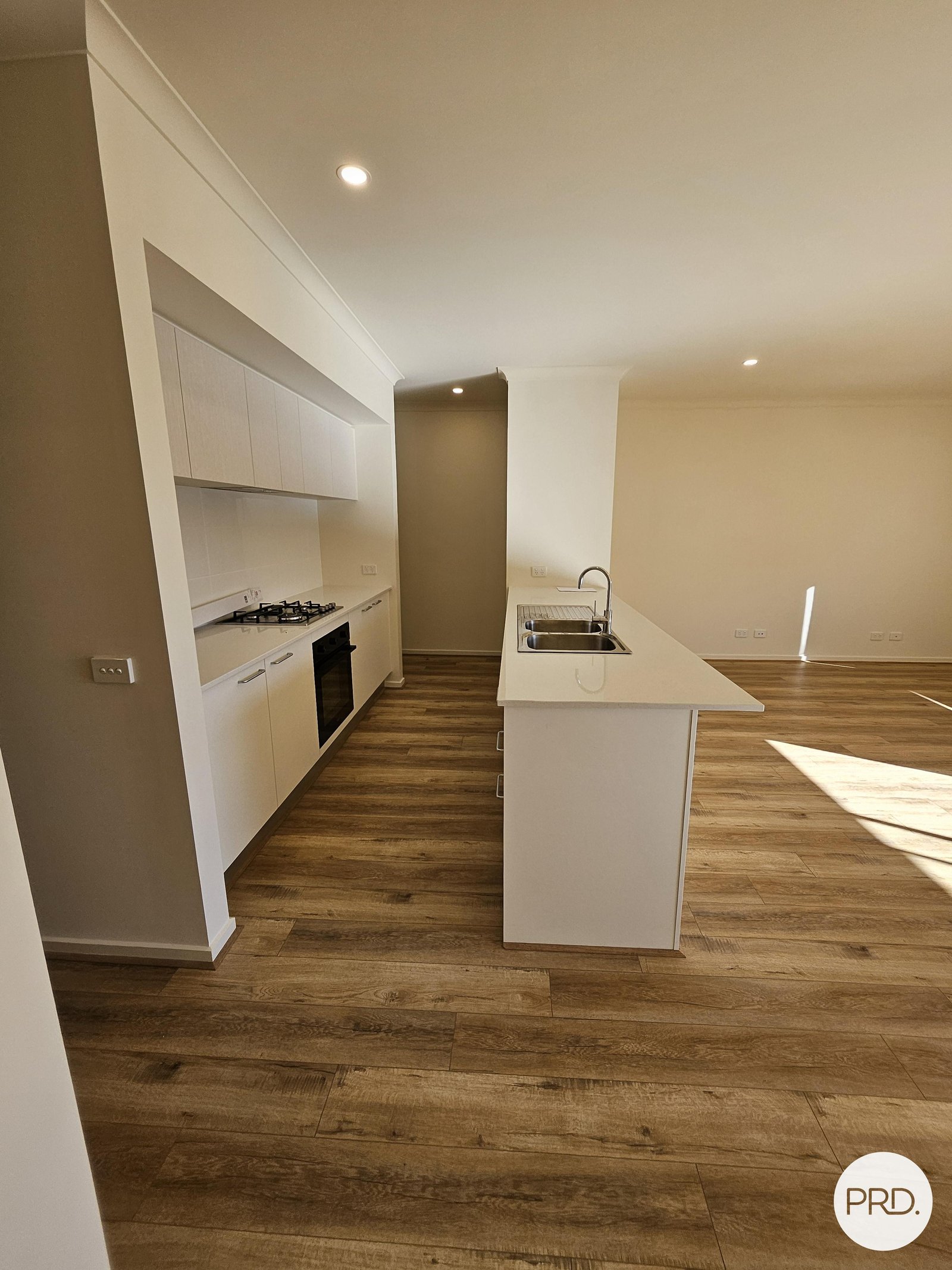 30 Borthwick Parade CLYDE NORTH 9