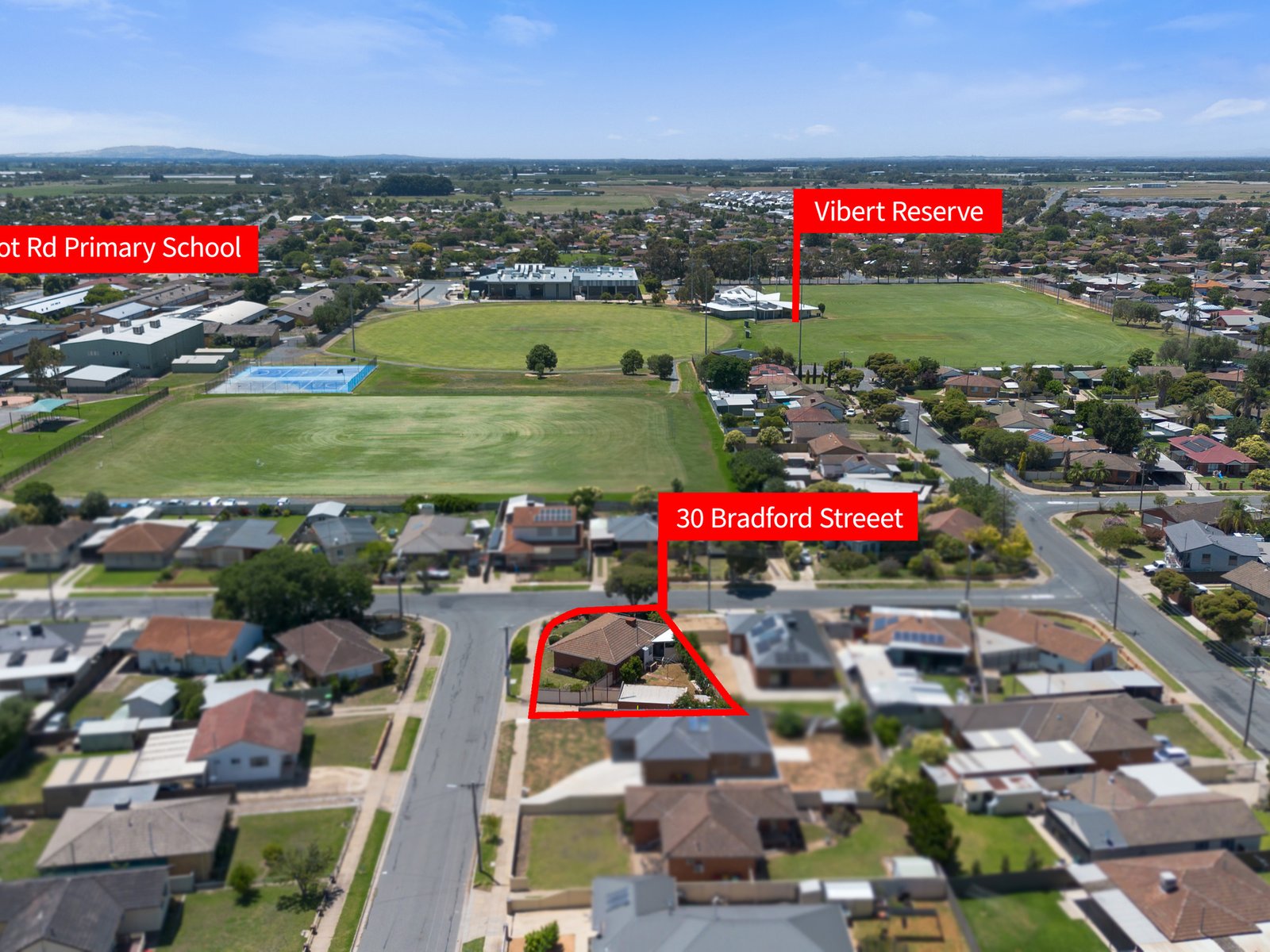 30 Bradford Road SHEPPARTON 13