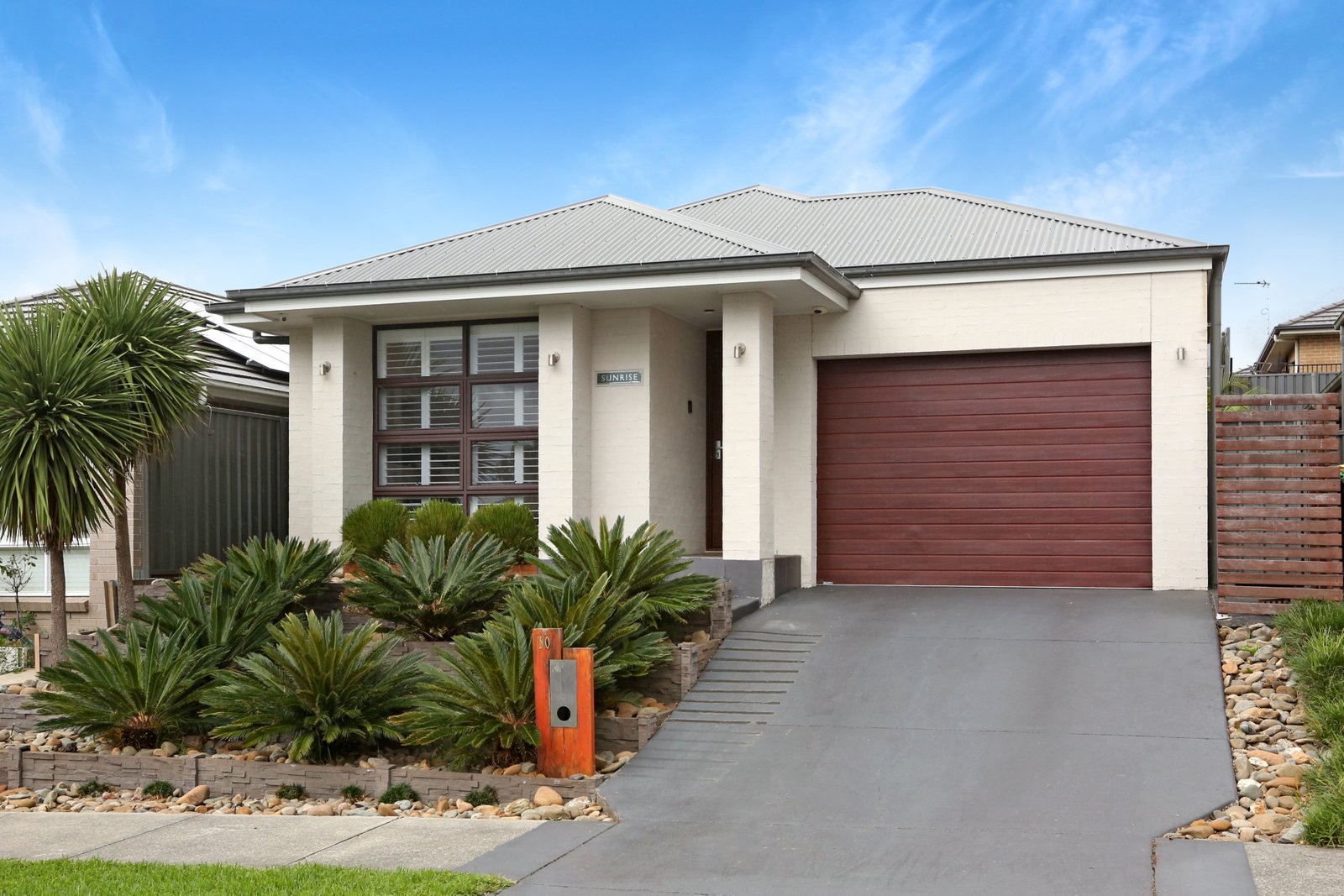 30 Bunya Street HORSLEY 1