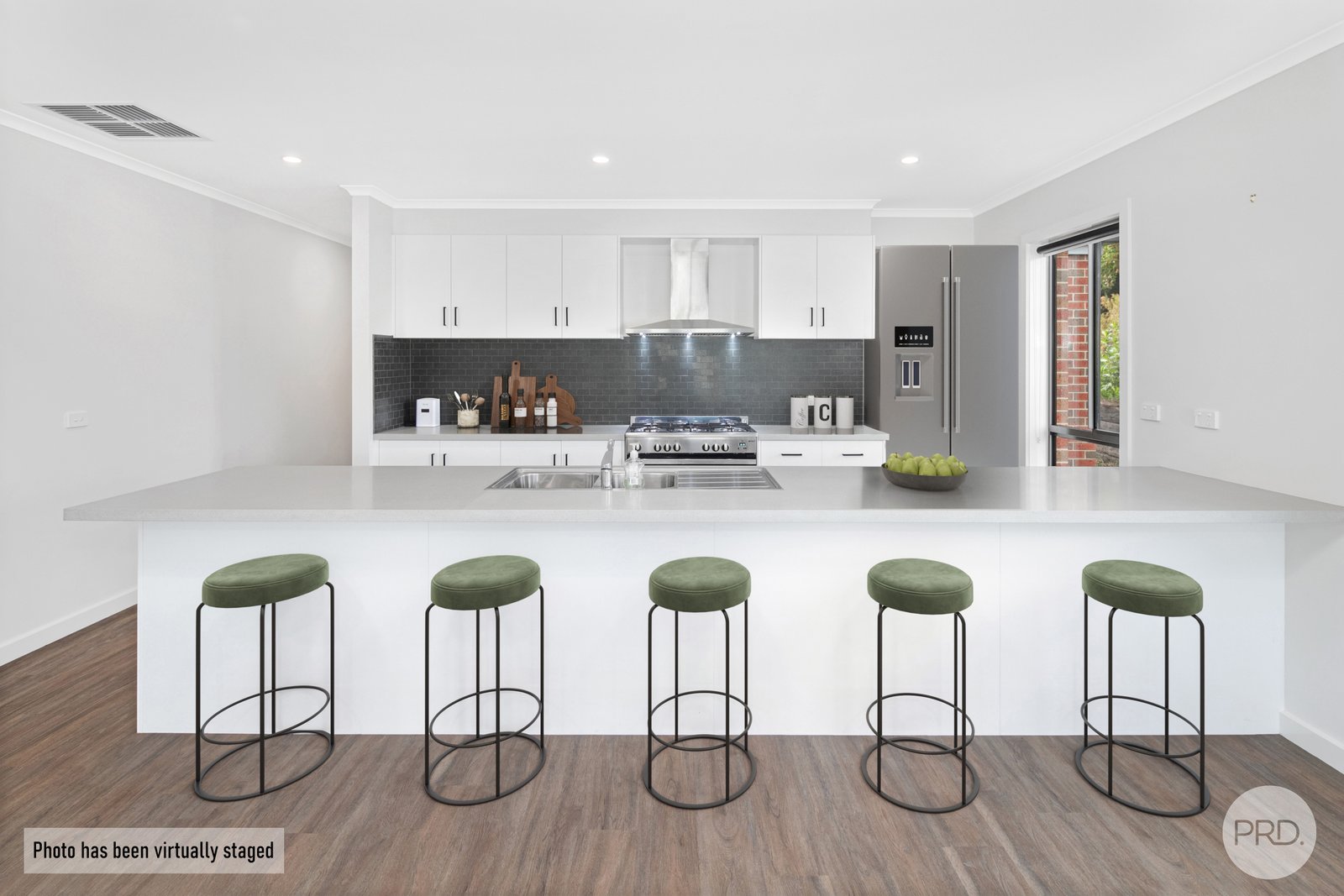 30 Camp Street CRESWICK 3
