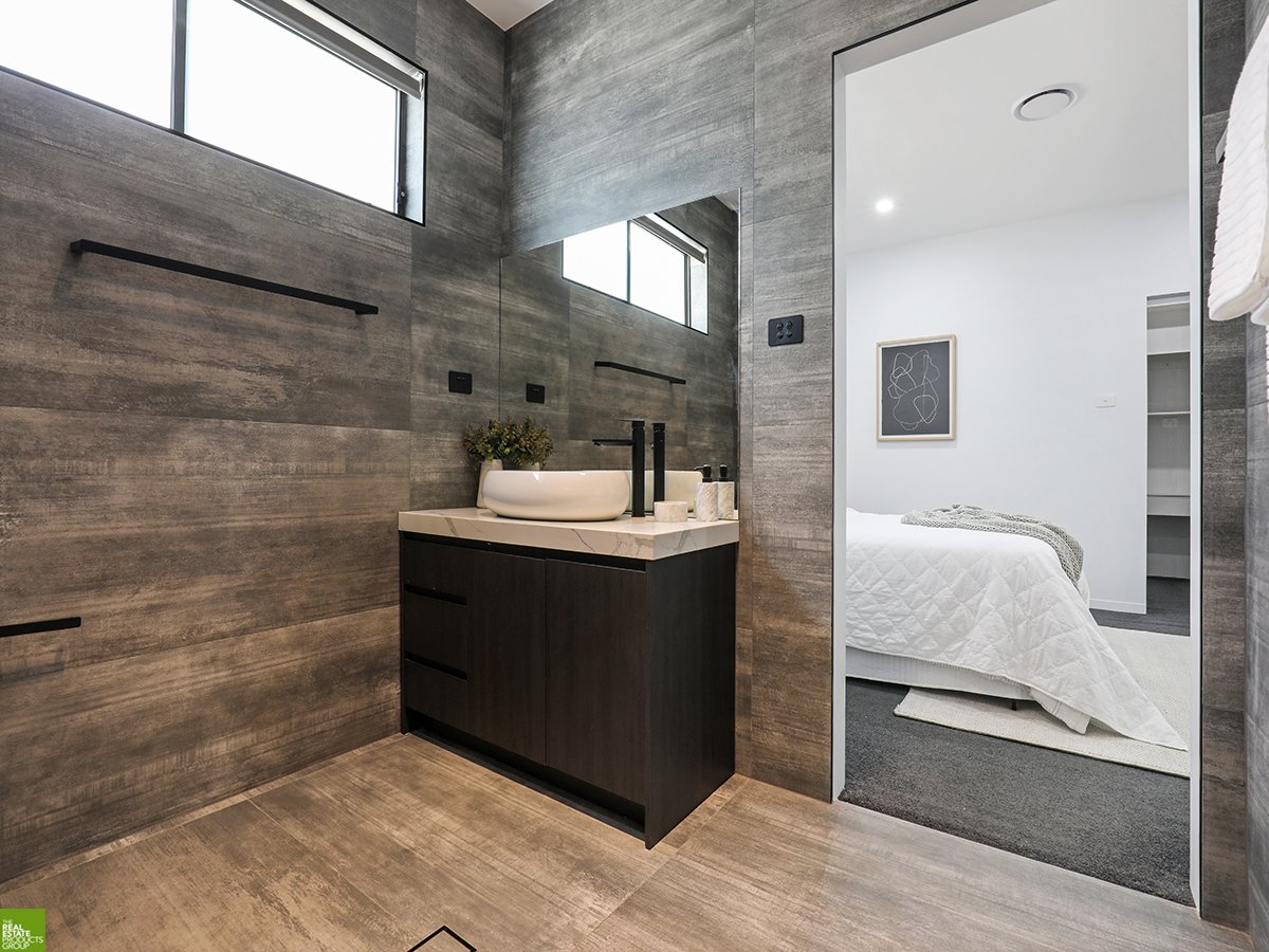 30 Carlyle Close DAPTO 11