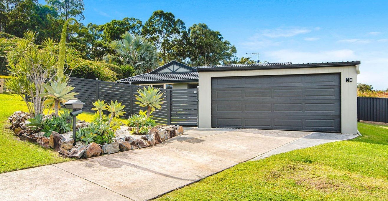 30 Cathedral Avenue MOLENDINAR 1