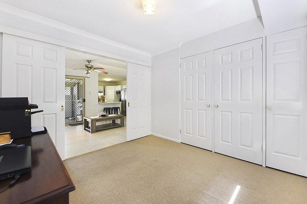 30 Cathedral Avenue MOLENDINAR 5
