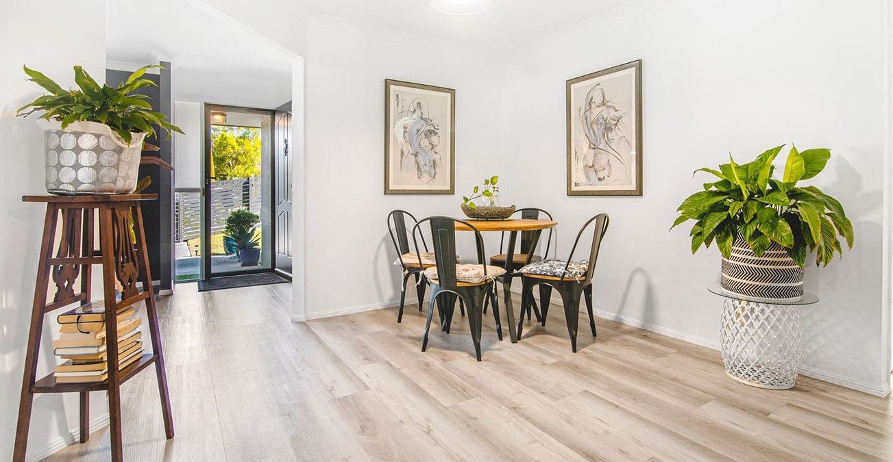 30 Cathedral Avenue MOLENDINAR 7