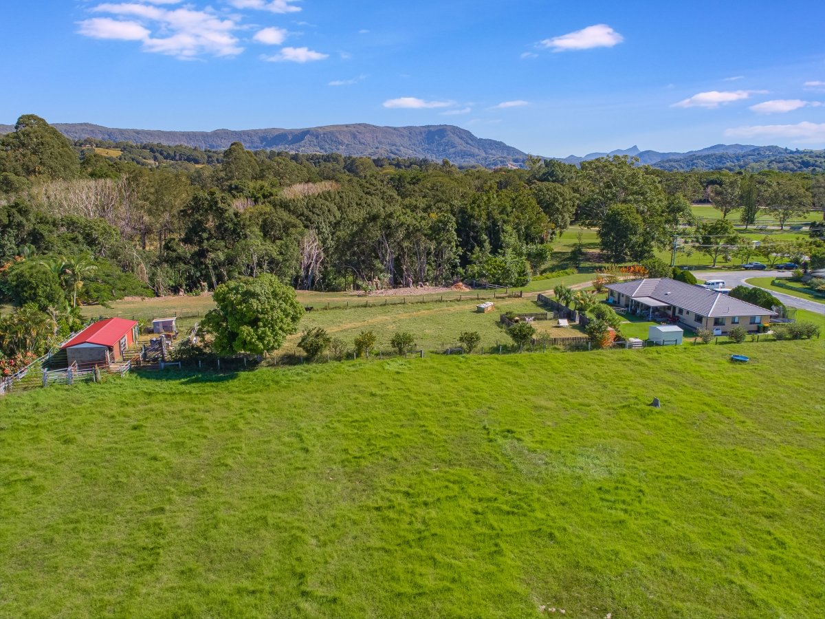 30 Chinbible Avenue MULLUMBIMBY 6