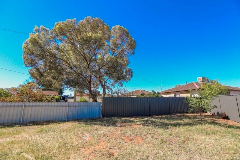 30 Christie Parade MILDURA 10