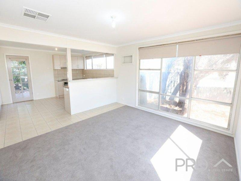 30 Christie Parade MILDURA 3