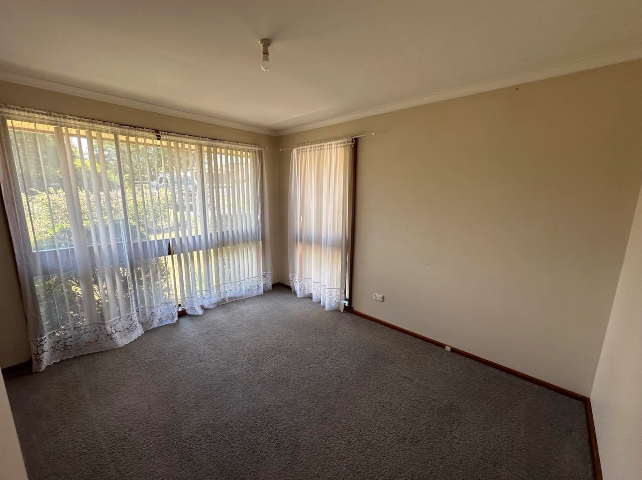 30 Clara Street TUMBARUMBA 6