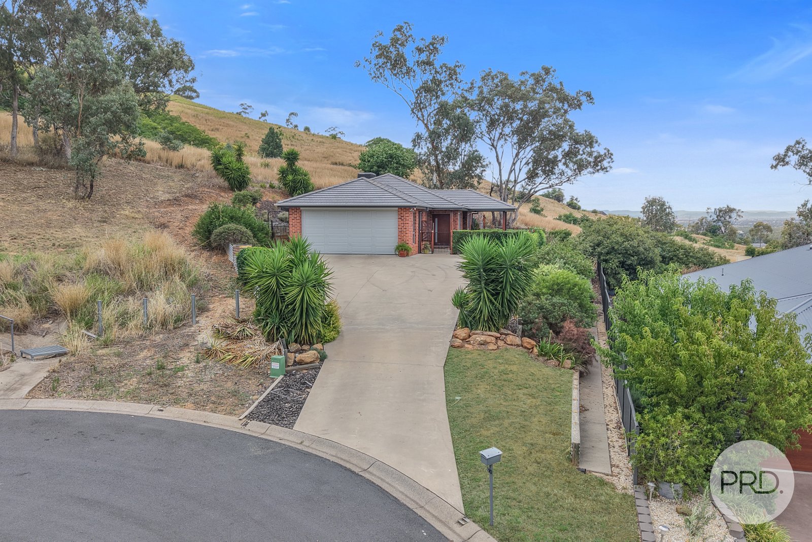 30 Conimbla Crescent TAMWORTH 3