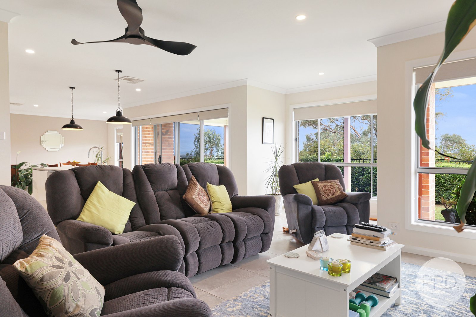 30 Conimbla Crescent TAMWORTH 7