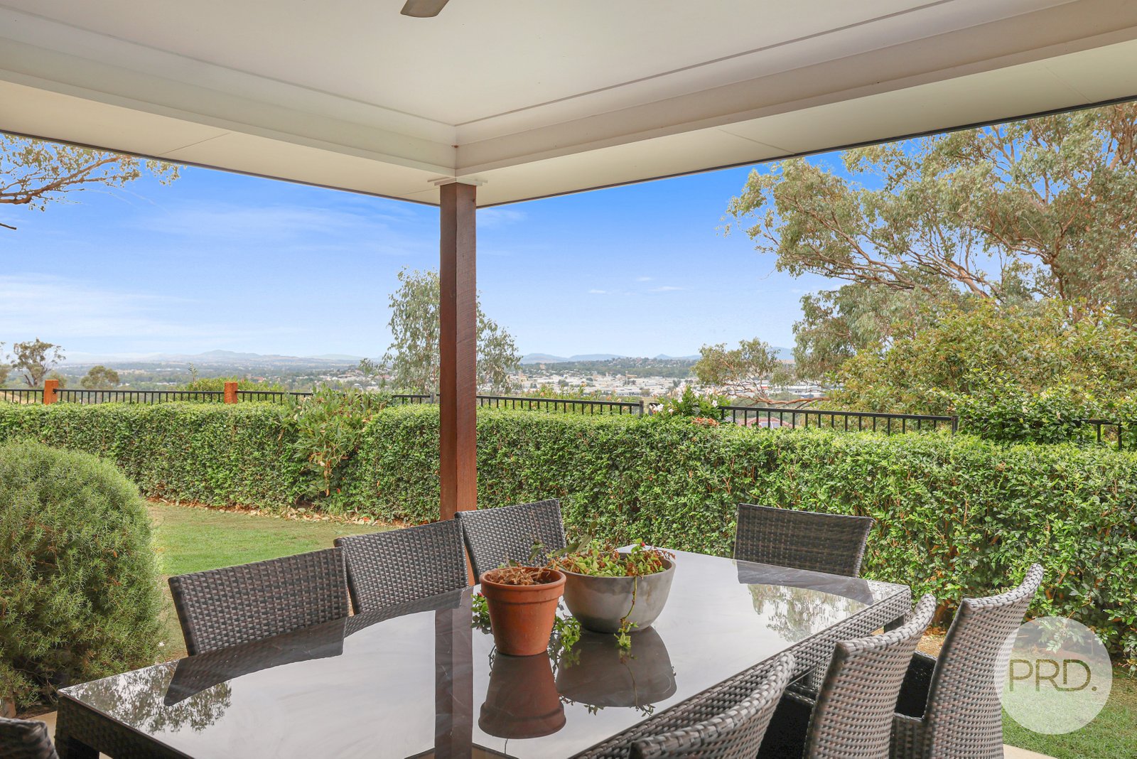 30 Conimbla Crescent TAMWORTH 25