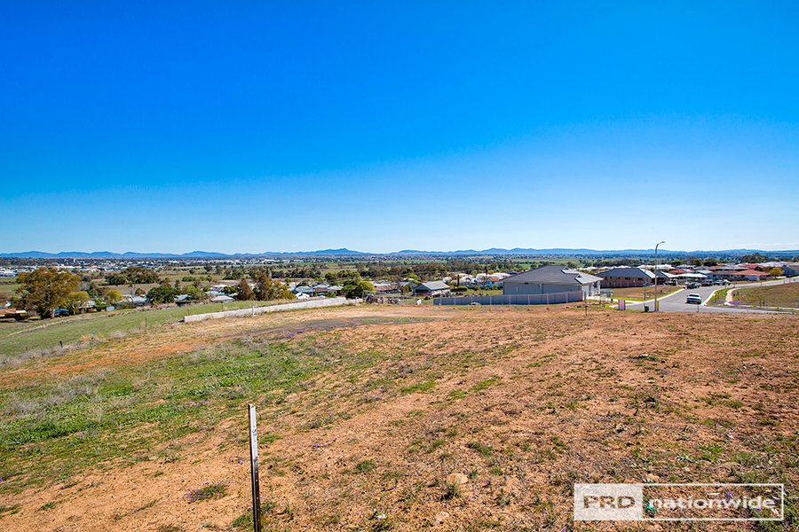 30 Conway Close TAMWORTH 6