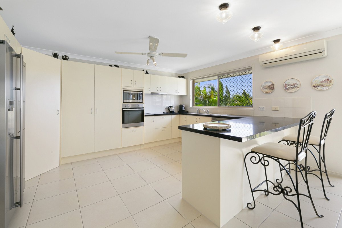30 Cordyline Drive Reedy Creek 6