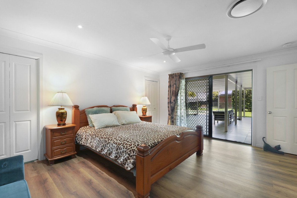 30 Cornwall Drive Elanora 11