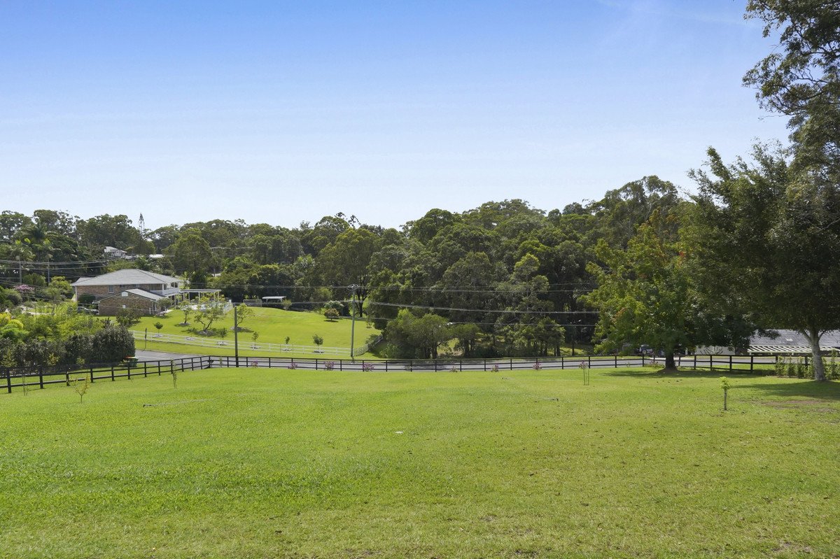 30 Cornwall Drive Elanora 23