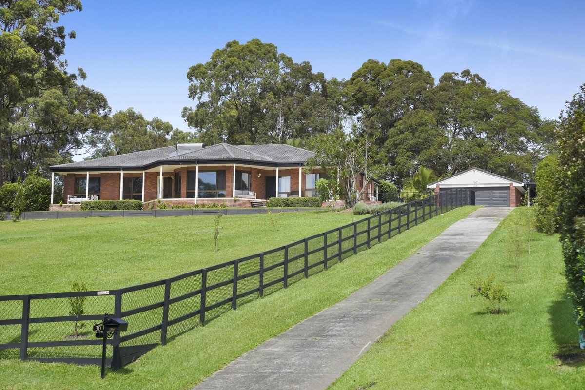 30 Cornwall Drive Elanora 25