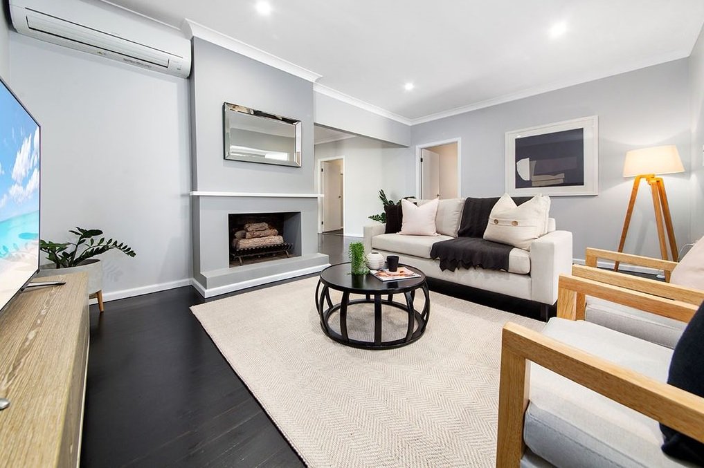 30 crescent Road CARINGBAH SOUTH 2