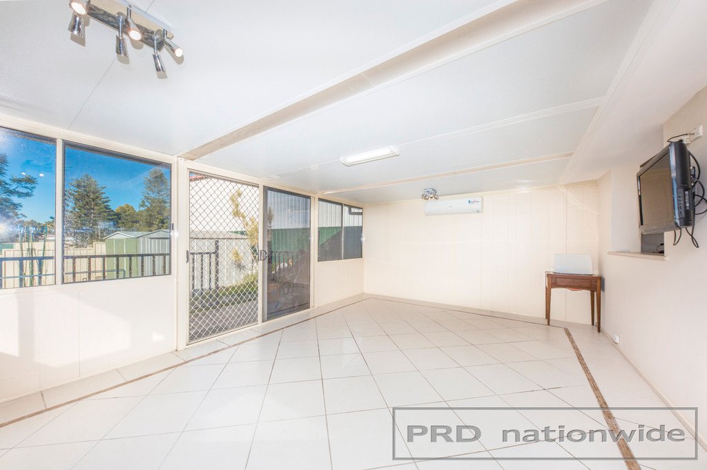 30 Crofton Avenue TENAMBIT 15
