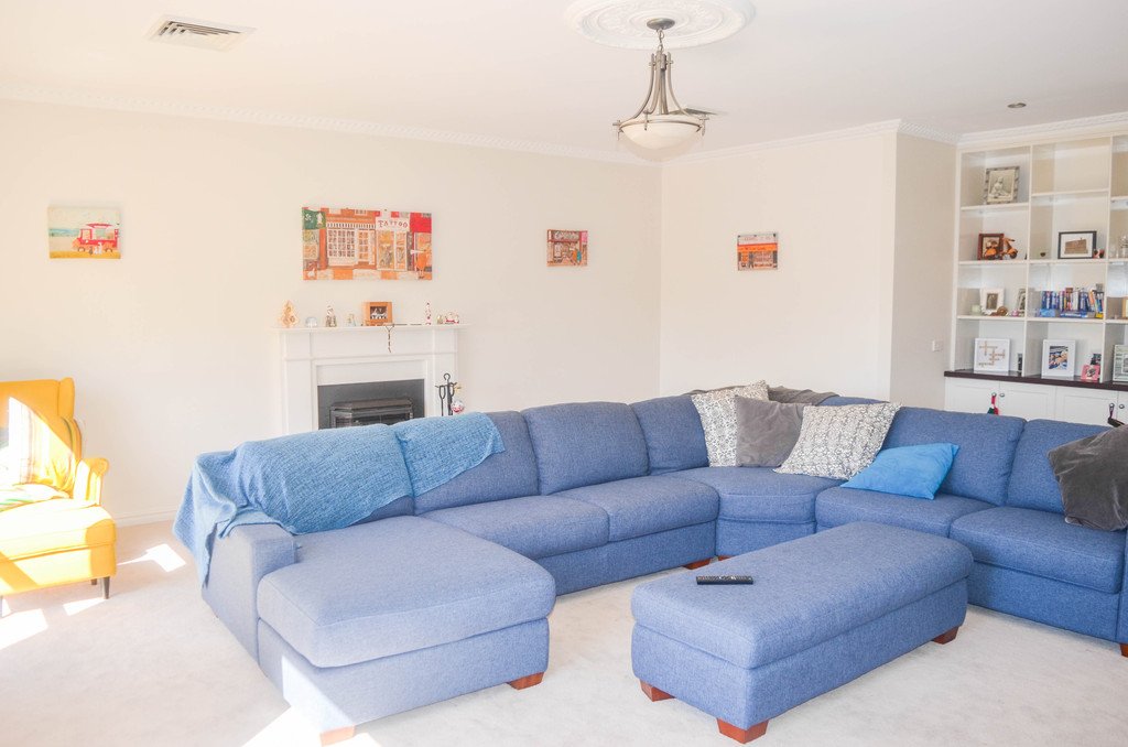 30 Dalkeith Avenue LAKE ALBERT 5