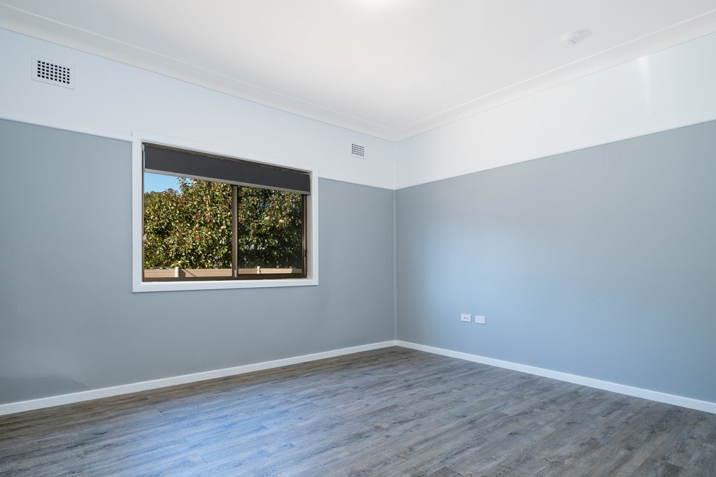 30 Dalton St  TOWRADGI 6