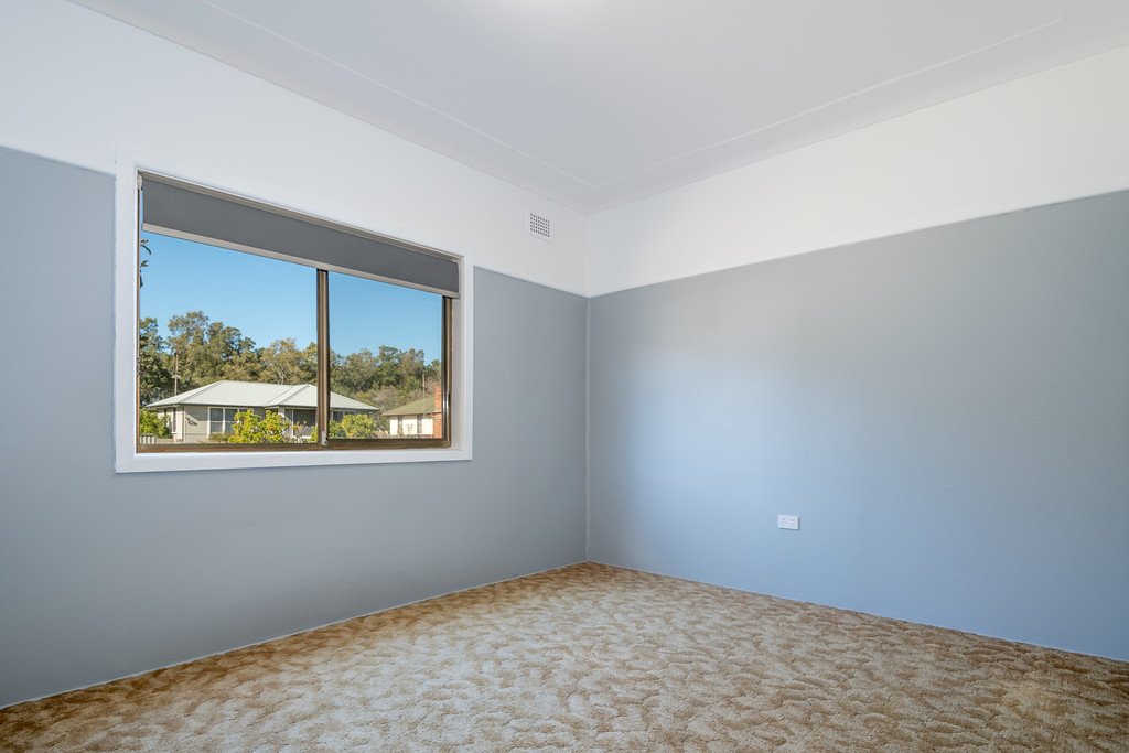 30 Dalton St  TOWRADGI 7