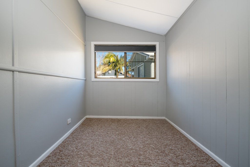 30 Dalton St  TOWRADGI 8