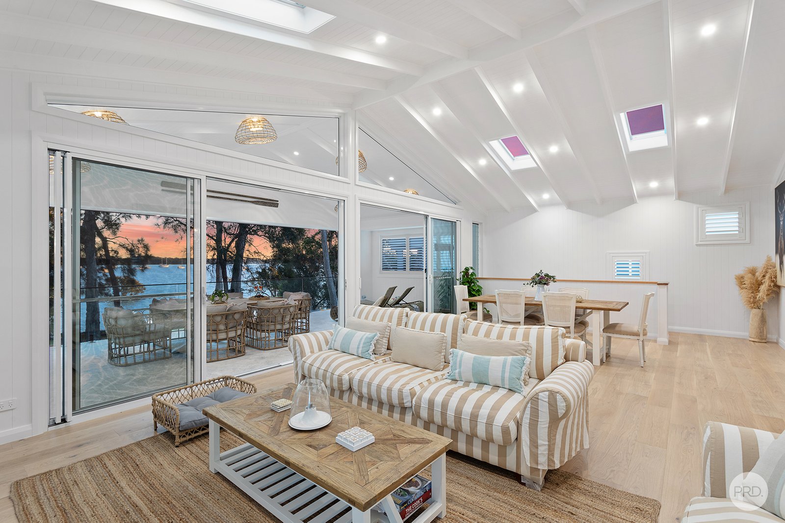 30 Danalene Parade CORLETTE 4