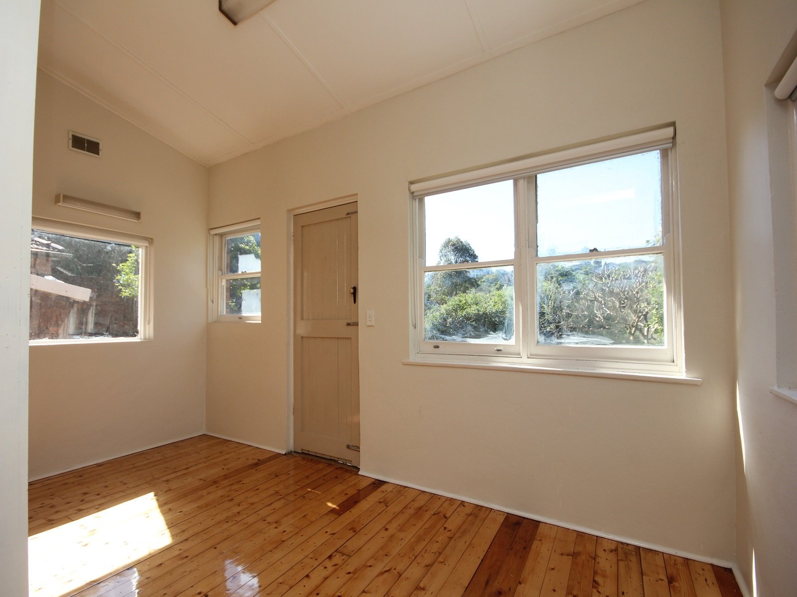 30 Darley Road BARDWELL PARK 4