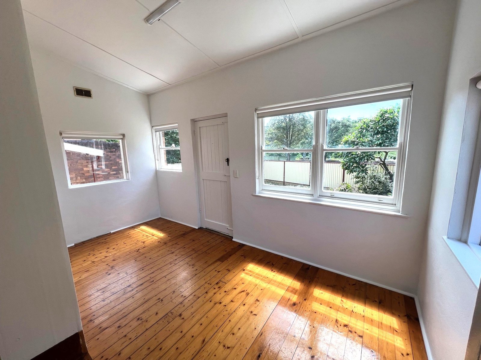 30 Darley Road BARDWELL PARK 3