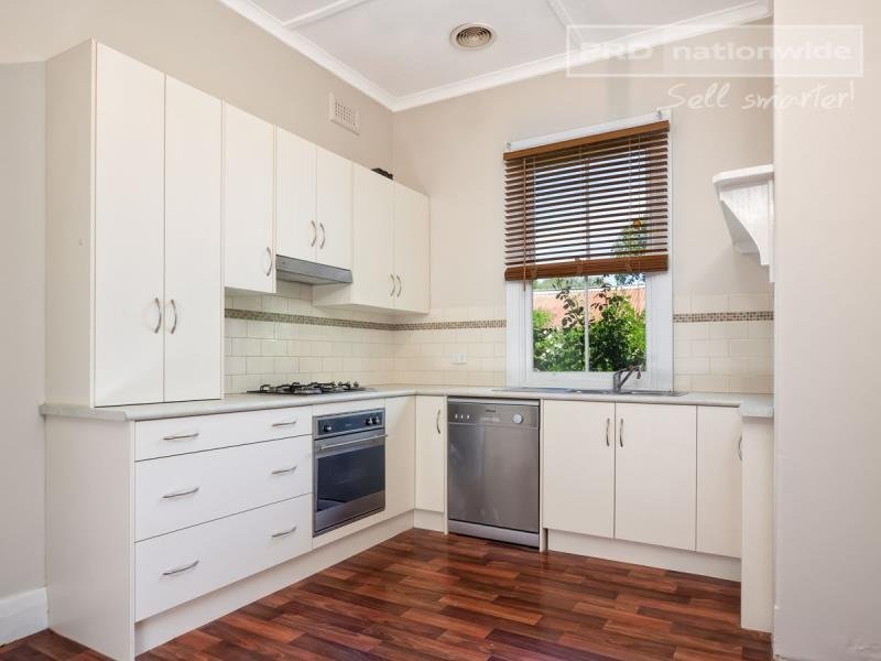 30 Darlow Street WAGGA WAGGA 4