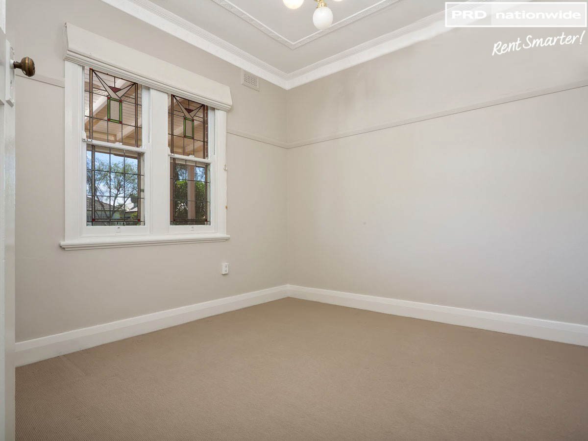 30 Darlow Street WAGGA WAGGA 3