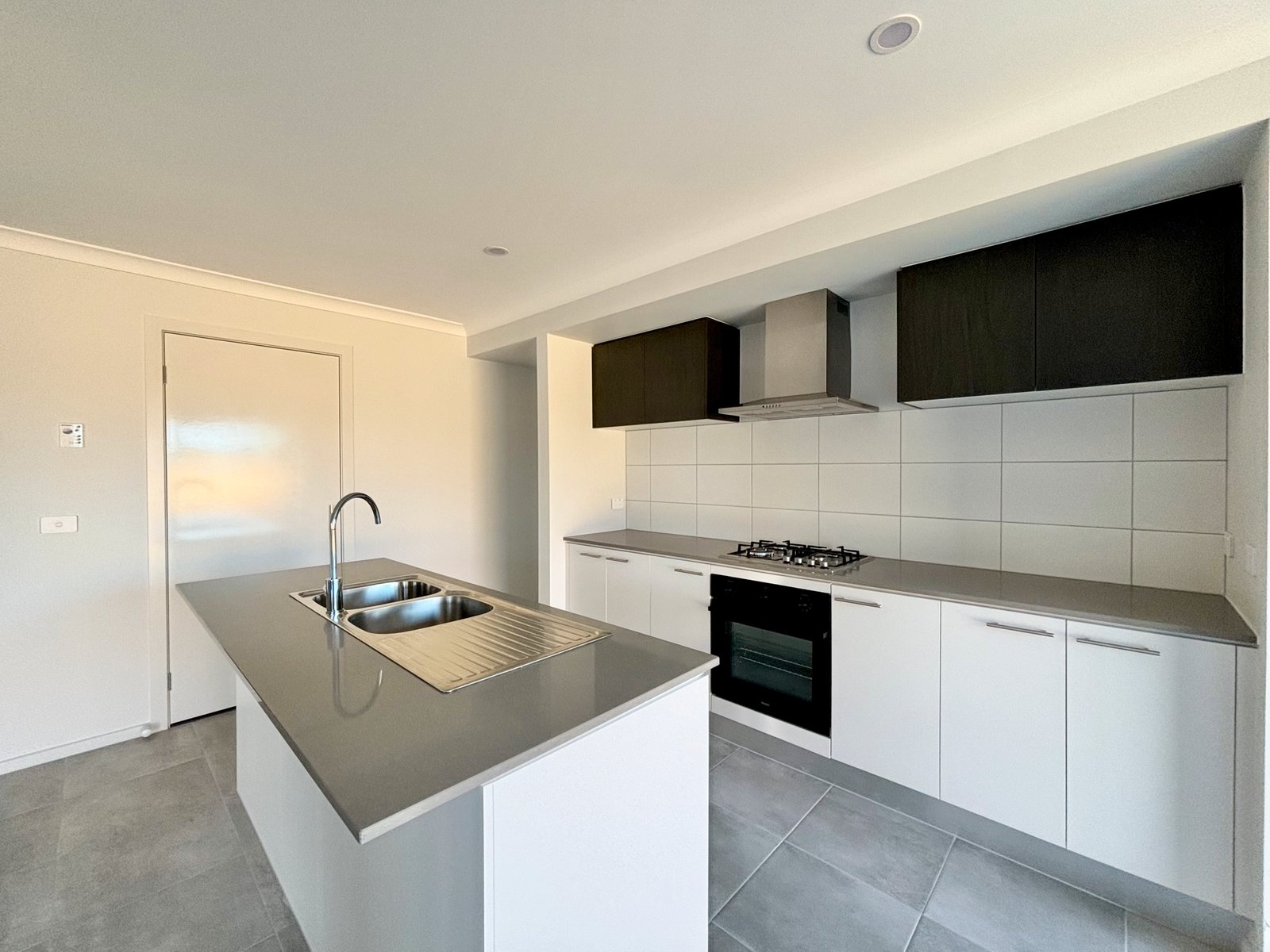 Gallery: 30 Eagle Road