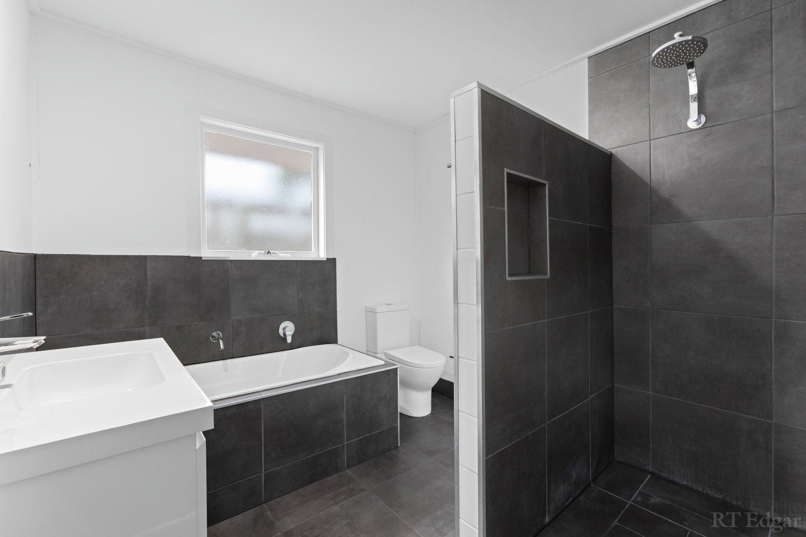 Real Estate and Property in 30 Eggleston Street, Ocean Grove, VIC