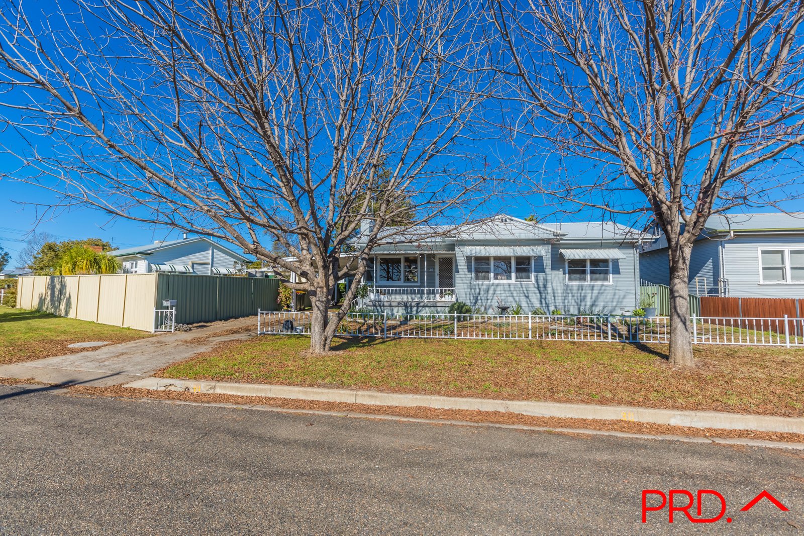 30 Elm Street TAMWORTH 1