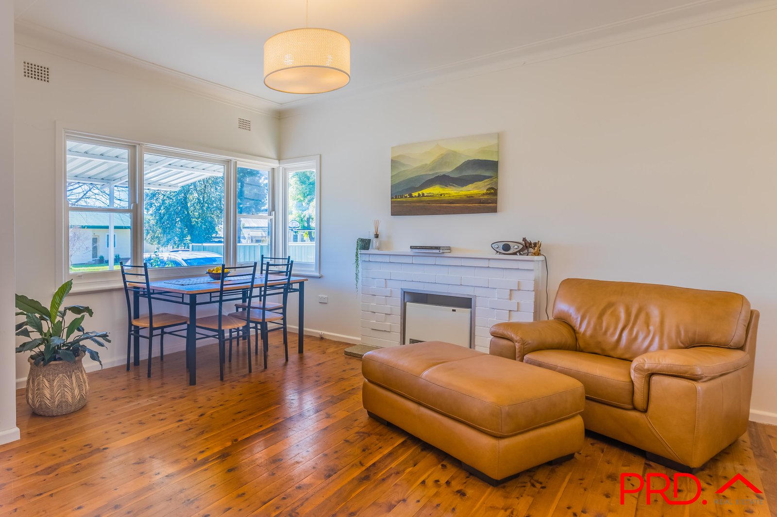30 Elm Street TAMWORTH 4