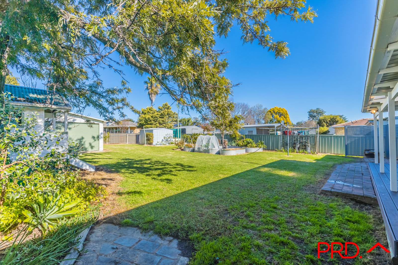 30 Elm Street TAMWORTH 21