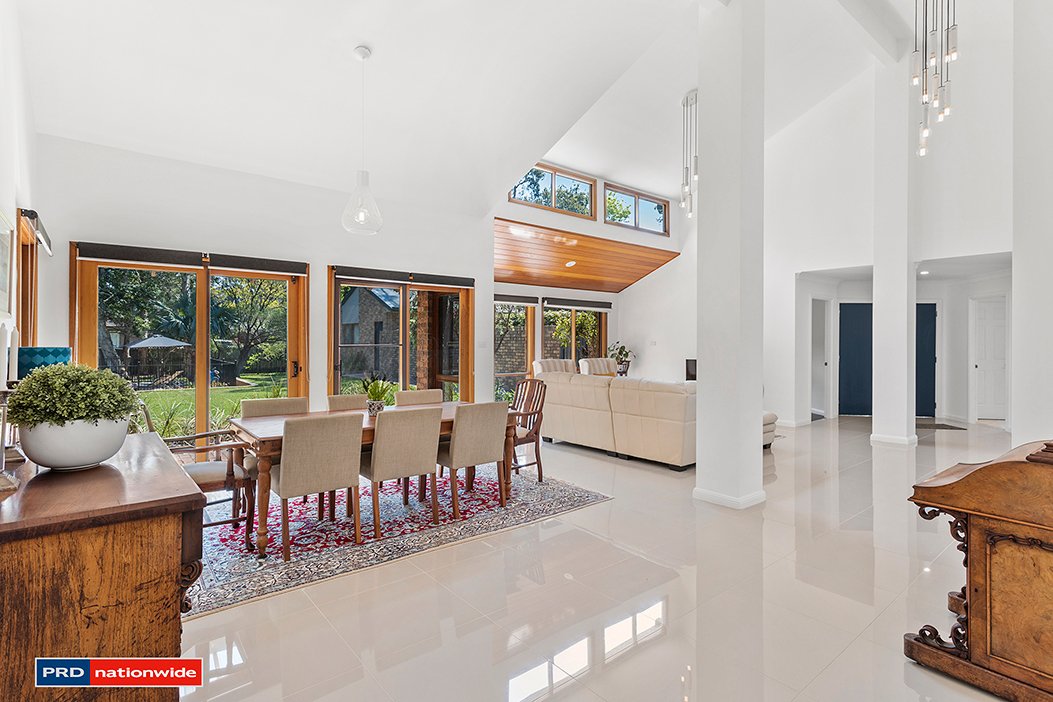 30 Eucalyptus Drive ONE MILE 3