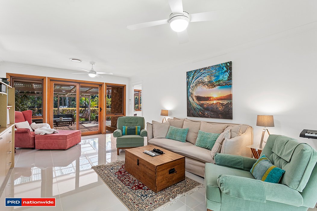 30 Eucalyptus Drive ONE MILE 13