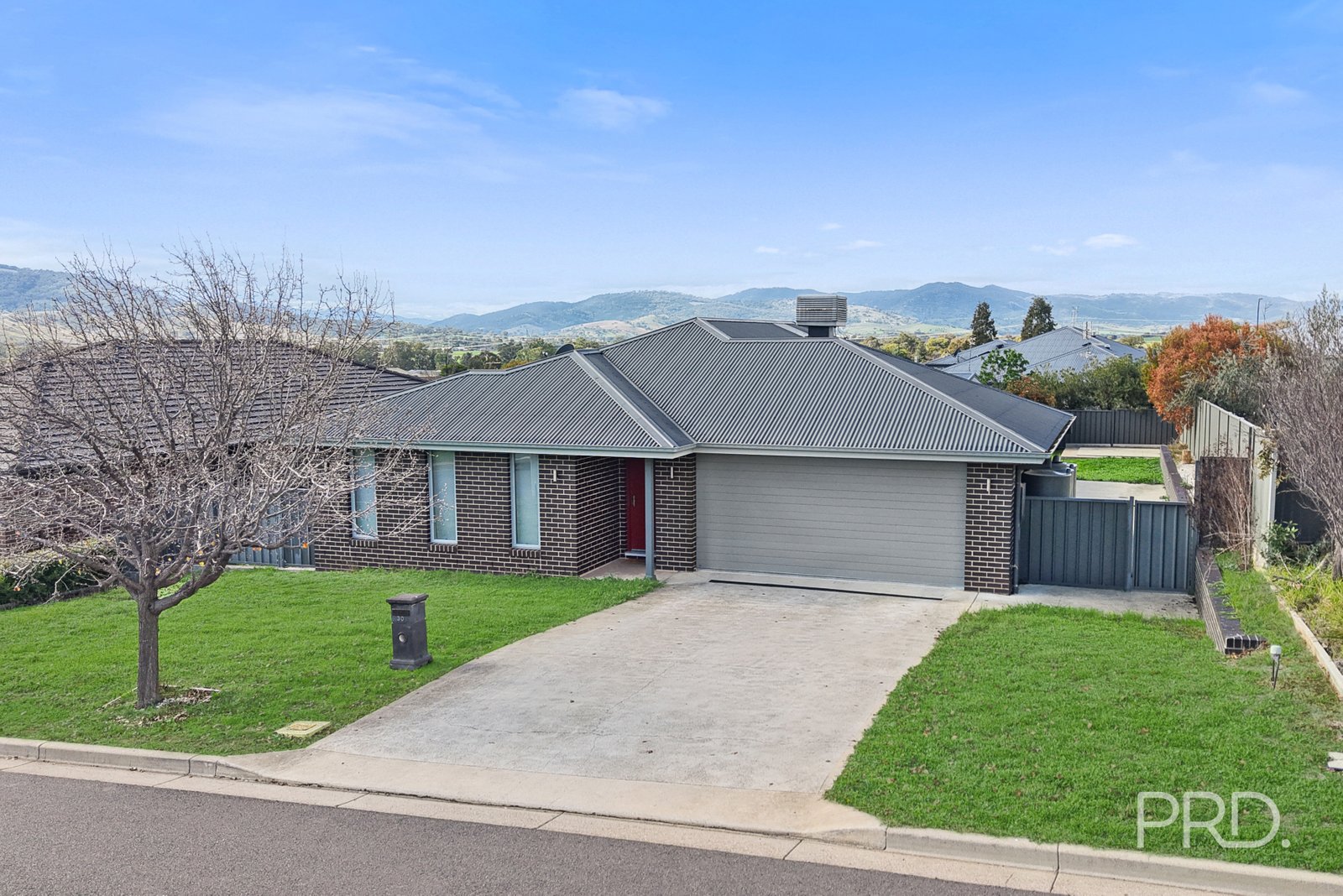 30 Falcon Drive CALALA 1