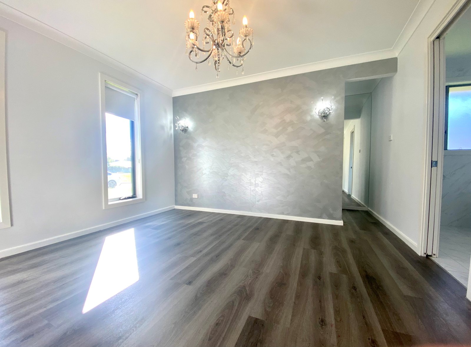 30 Falcon Drive TAMWORTH 4