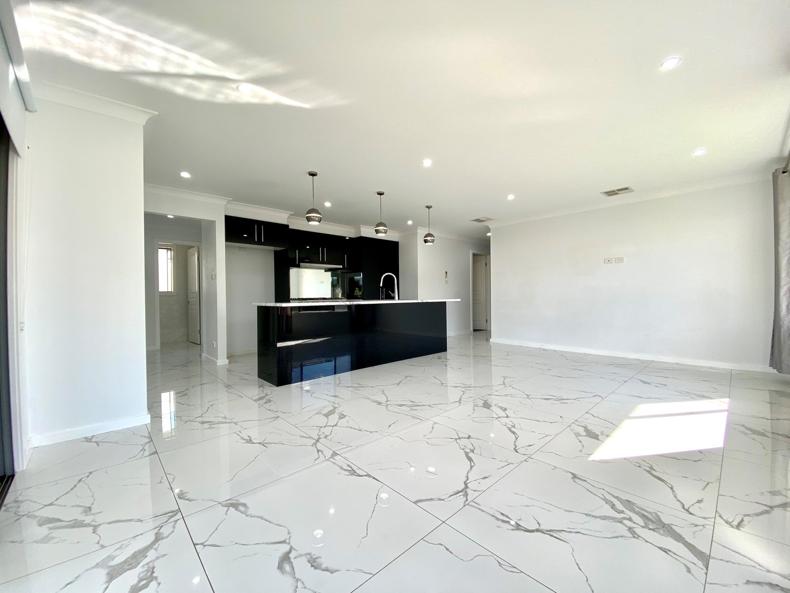 30 Falcon Drive TAMWORTH 12