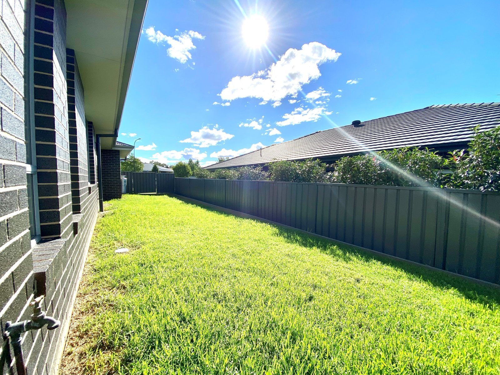 30 Falcon Drive TAMWORTH 21