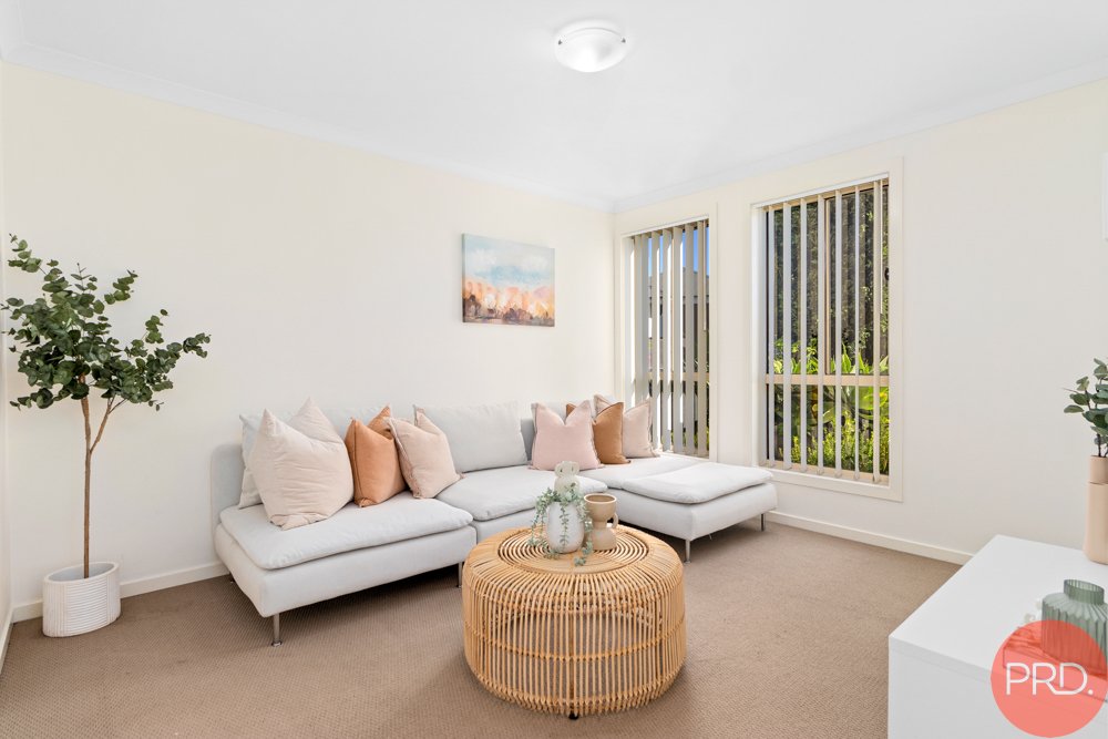 30 Finch Crescent ABERGLASSLYN 4