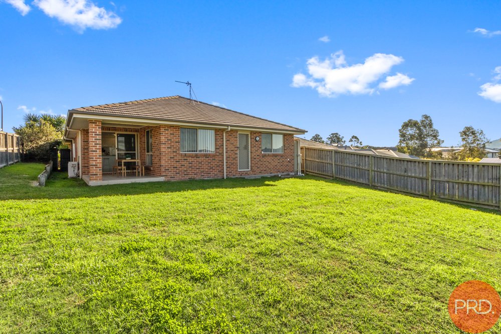 30 Finch Crescent ABERGLASSLYN 11