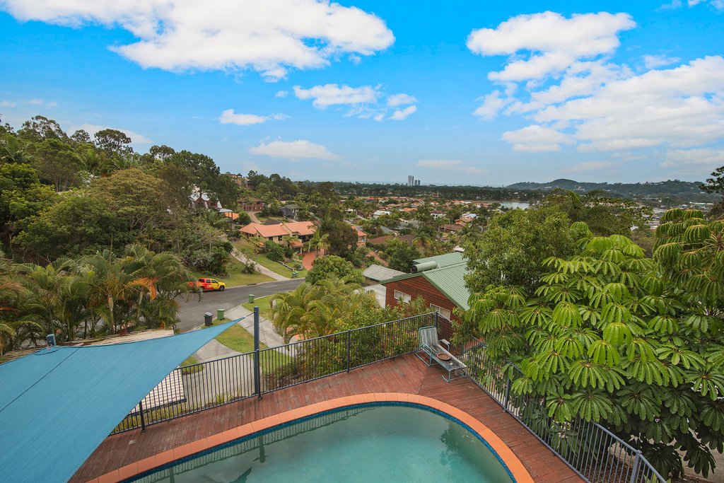 30 Foothill Street ELANORA 15